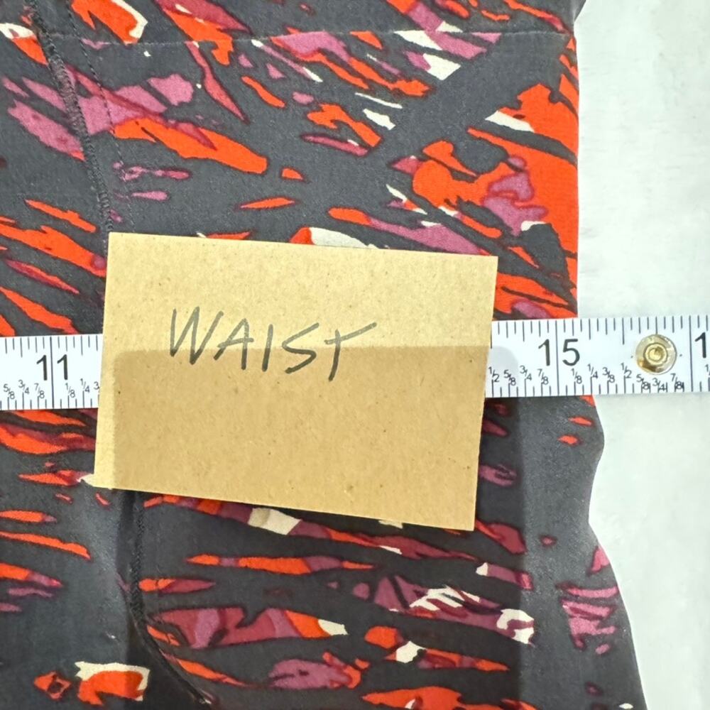 BCBGMaxAzria Silk Top Small Shell Sleeveless - image 7